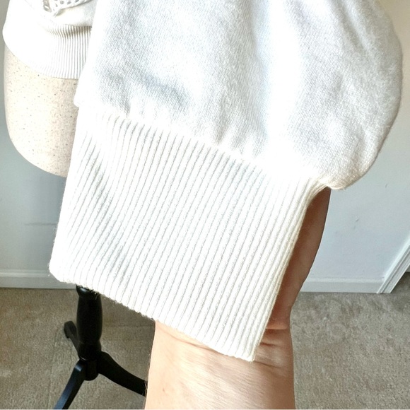 VVETTE White Ruffled Eyelet Crew Neck Sweatshirt—SZ. Small - Picture 3 of 14